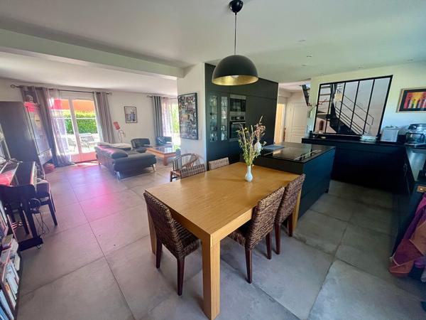 Maison familiale en parfait état Les Clayes Sous Bois