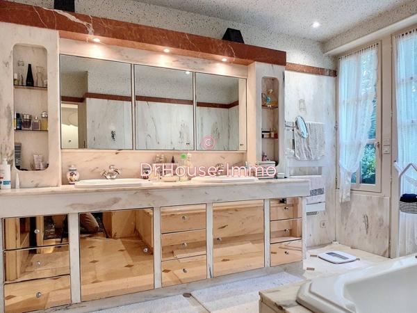 Maison à vendre 6 pièces de 210 m²