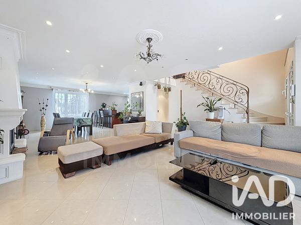 Maison à vendre 7 pièces 190 m² Pontault-Combault
