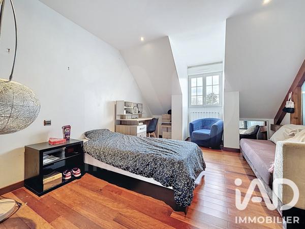 Maison à vendre 7 pièces 190 m² Pontault-Combault
