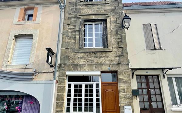 Maison à vendre    4 pièces •  Montfort-en-Chalosse