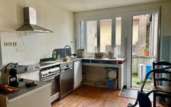 Maison à vendre    4 pièces •  Montfort-en-Chalosse