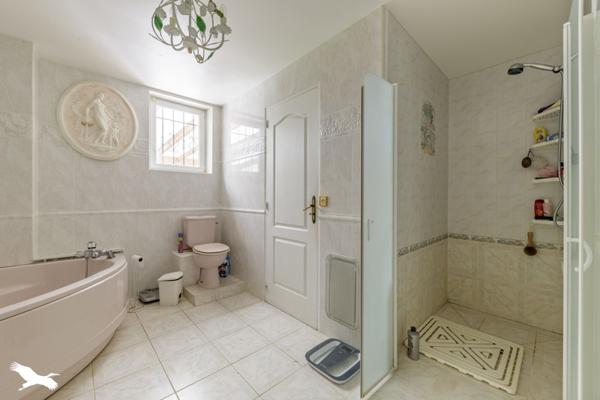 Maison à vendre |                                       Budelière |                                        6 pièces  |  149 m²