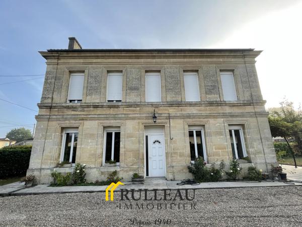 AMBARES BELLE MAISON DE 230 M2 EN PIERRE - CENTRE VILLE Détails des diagnostics énergétiques