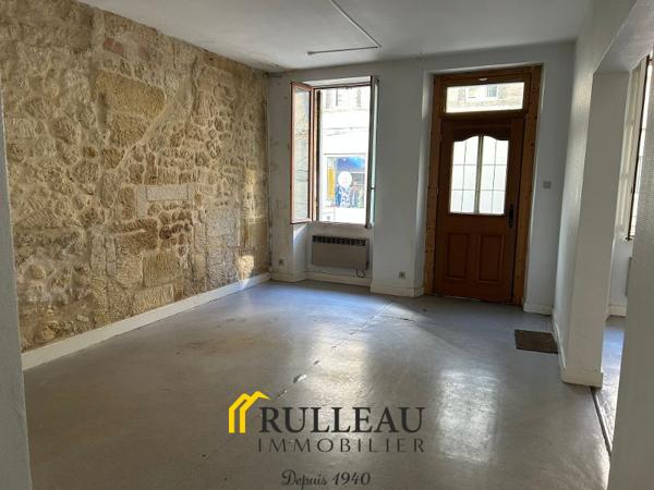 CENTRE-VILLE: Immeuble avec garage et jardin Détails des diagnostics énergétiques