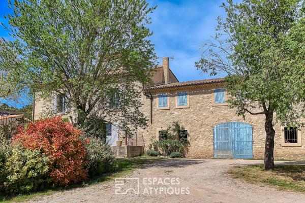 Ancienne ferme en pierres sur propriété de 2,5 hectares