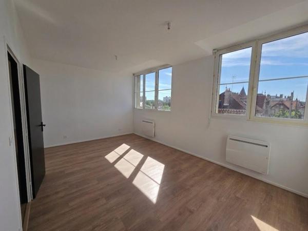 Appartement à TROYES, 10000 - 4 pièces 117m²