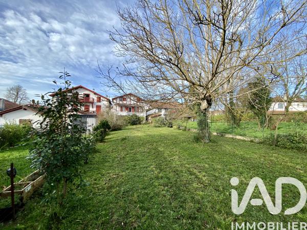 Appartement à vendre 5 pièces 123 m² Saint-Pée-sur-Nivelle