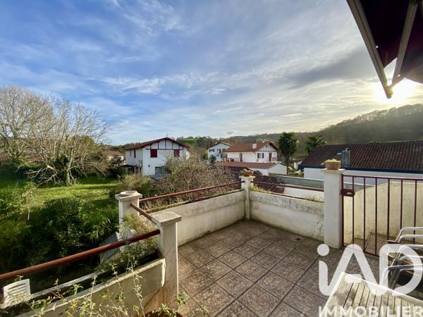 Appartement à vendre 5 pièces 123 m² Saint-Pée-sur-Nivelle