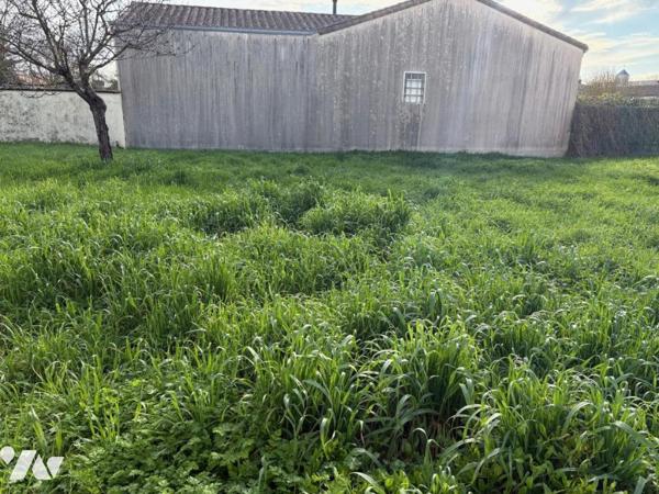 SAINT SYMPHORIEN, parcelle de terrain à bâtir de 202 m²