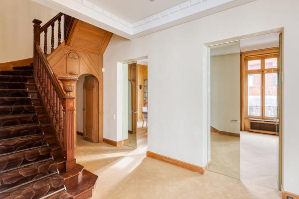 Vente Maison de luxe Neuilly-sur-Seine 11 Pièces 1138 m²
