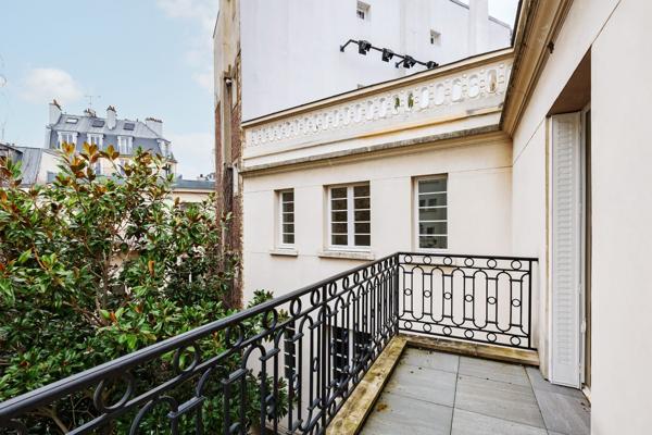 Vente Maison de luxe Neuilly-sur-Seine 11 Pièces 1138 m²