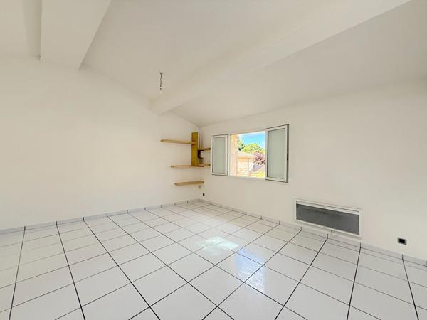 A LOUER APPARTEMENT DE TYPE 3 DE 75 M2 - SECTEUR SAINT ANDRE DE CUBZAC , Saint andre de cubzac