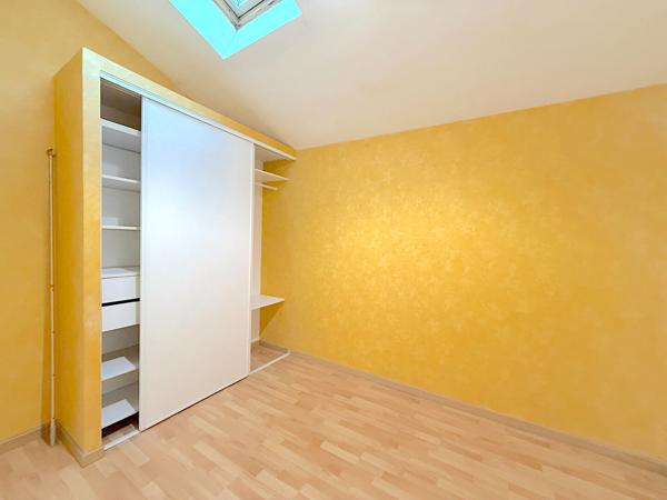 A LOUER APPARTEMENT DE TYPE 3 DE 75 M2 - SECTEUR SAINT ANDRE DE CUBZAC , Saint andre de cubzac