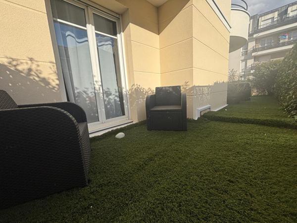 EXCLUSIVITÉ - APPARTEMENT "COUP DE COEUR" AVEC TERRASSE DE 30 m²