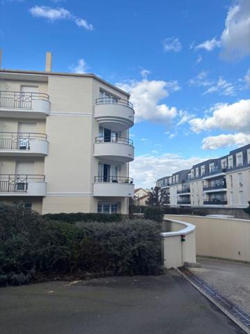 EXCLUSIVITÉ - APPARTEMENT "COUP DE COEUR" AVEC TERRASSE DE 30 m²