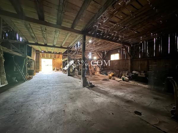 3%COM Corps de ferme avec dépendances 300m2 et jardin 16 ares  Hochfelden (67270)