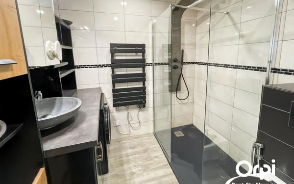 Appartement à vendre    3 pièces • 41,65 m2 Pont-Sainte-Maxence