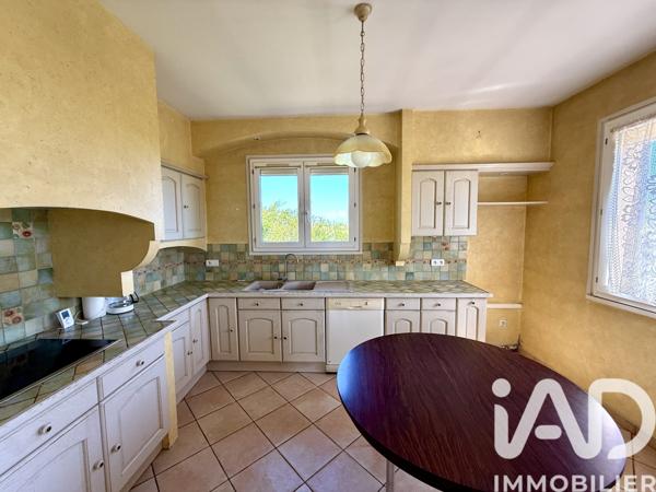 Maison à vendre 5 pièces 153 m² Charnay-lès-Mâcon