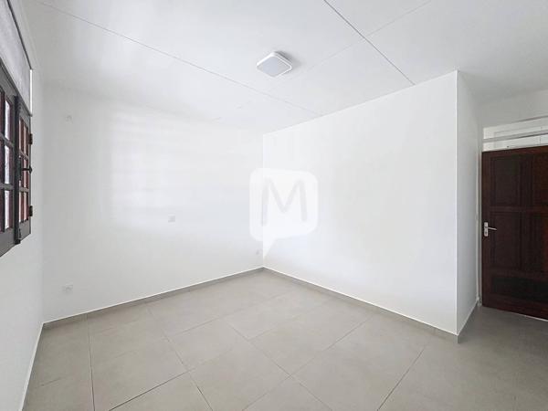 DPT GUYANE, à louer RÉMIRE-MONTJOLY Appartement T3 de 57,65 au 1er étage