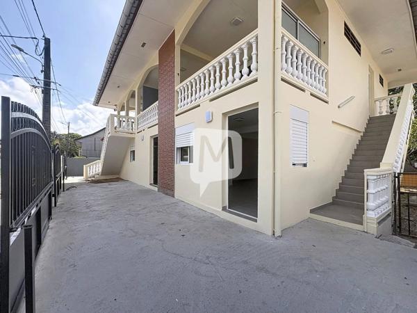 DPT GUYANE, à louer RÉMIRE-MONTJOLY Appartement T3 de 57,65 au 1er étage