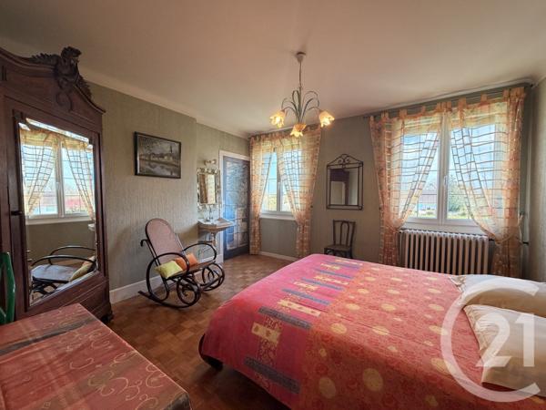 Maison à vendre  8 pièces - 164,90 m2 NEUVY - 03