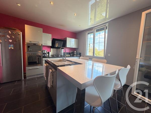 Maison à vendre  8 pièces - 164,90 m2 NEUVY - 03