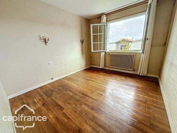 Maison à vendre 6 pièces THOUARS (79)