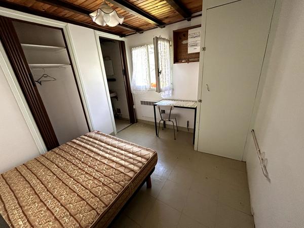 A VENDRE CHALET AVEC VUE SUR LA VALLEE