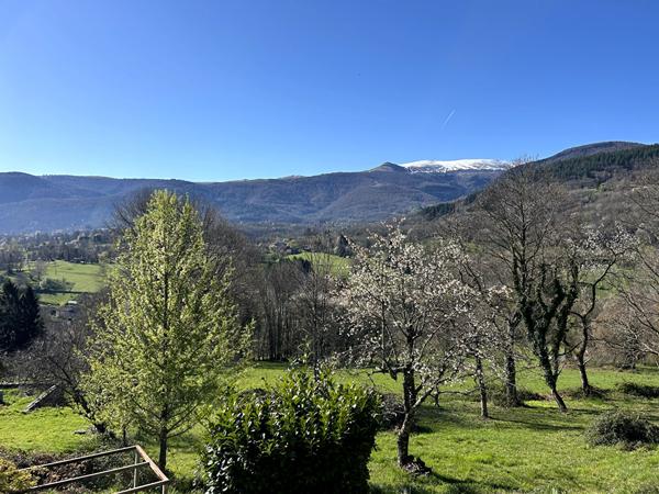 A VENDRE CHALET AVEC VUE SUR LA VALLEE