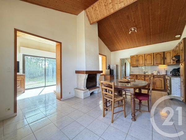 Maison à vendre  4 pièces - 112 m 2   JARD SUR MER  - 85