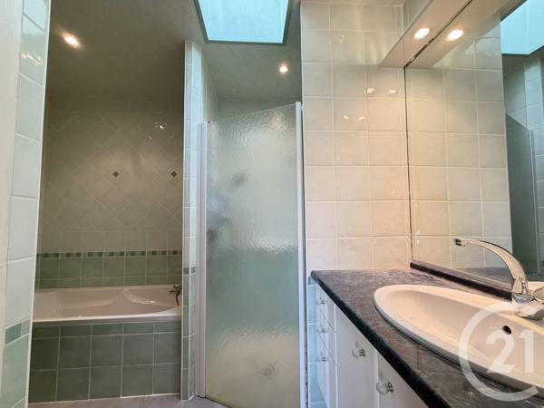 Maison à vendre  4 pièces - 112 m 2   JARD SUR MER  - 85