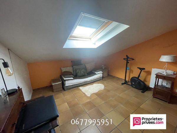 Maison  4 pièce(s) 64.51 m2     2 CHAMBRES    1 PIECE A VIVRE 1 GARAGE 41 M2