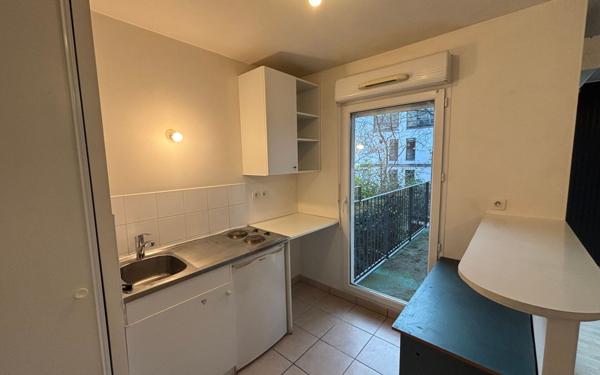Appartement à louer    1 pièce • 32,77 m2 Châtenay-Malabry