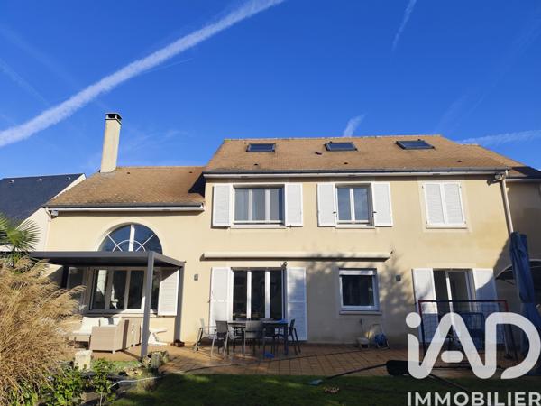 Maison à vendre 7 pièces 179 m² Croissy-sur-Seine