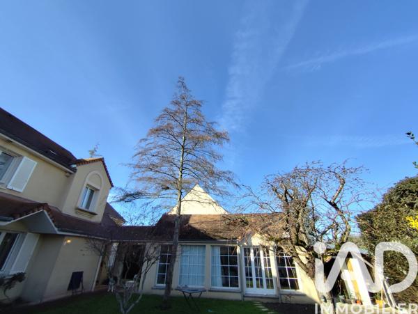 Maison à vendre 7 pièces 179 m² Croissy-sur-Seine