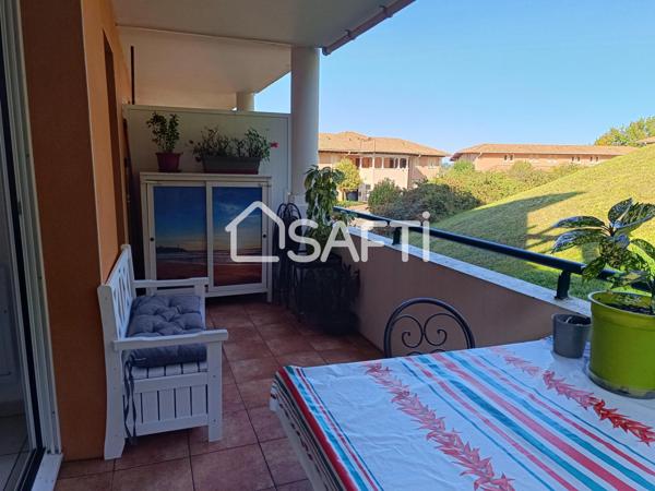 CIBOURE superbe appartement de type T2 avec terrasse, parking couvert, piscine et terrain de tennis , plage à pieds