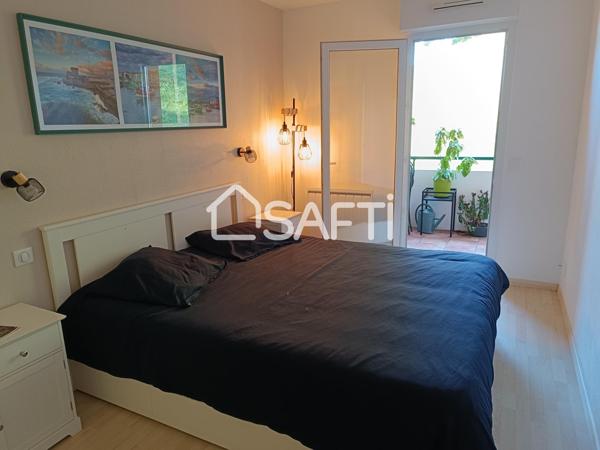 CIBOURE superbe appartement de type T2 avec terrasse, parking couvert, piscine et terrain de tennis , plage à pieds