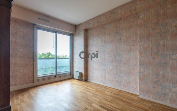 Appartement à vendre    5 pièces • 98,49 m2 Saint-Maurice