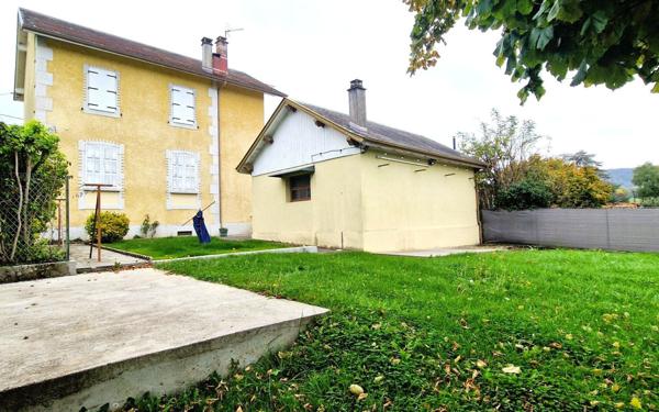 Maison à louer    6 pièces •  Cruseilles