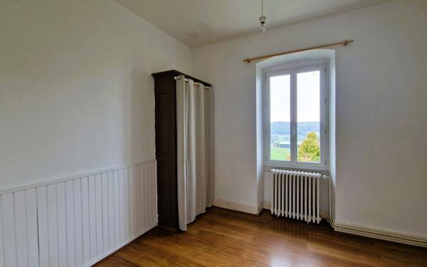 Maison à louer    6 pièces •  Cruseilles