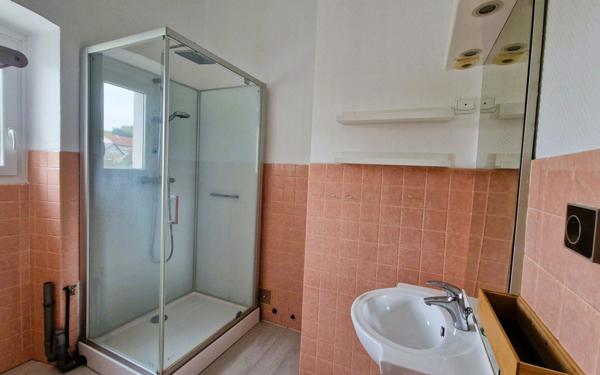 Maison à louer    6 pièces •  Cruseilles