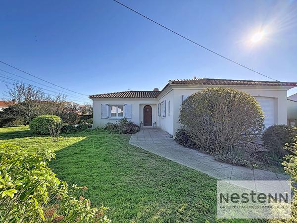 Charmante maison des années 70 à vendre à Challans - 5 pièces, grand terrain