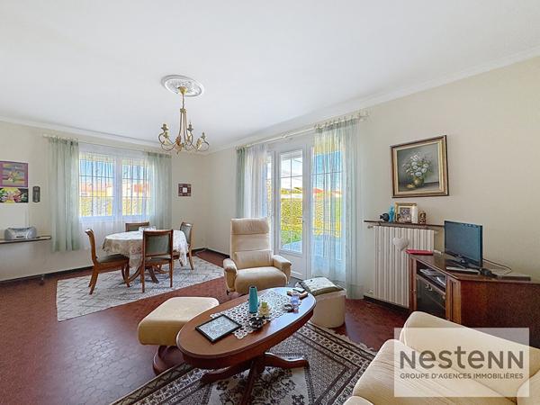 Charmante maison des années 70 à vendre à Challans - 5 pièces, grand terrain