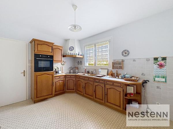 Charmante maison des années 70 à vendre à Challans - 5 pièces, grand terrain