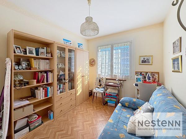 Charmante maison des années 70 à vendre à Challans - 5 pièces, grand terrain