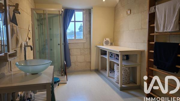 Maison à vendre 9 pièces 259 m² Saumur