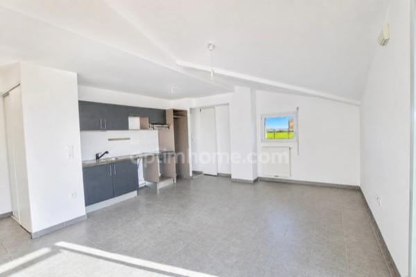 A VENDRE APPARTEMENT T4 DERNIER ETAGE AVEC TERRASSE EXCEPTIONNELLE DE 150M²