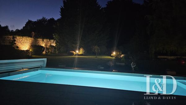 Pavillon vivable de plain pied avec piscine