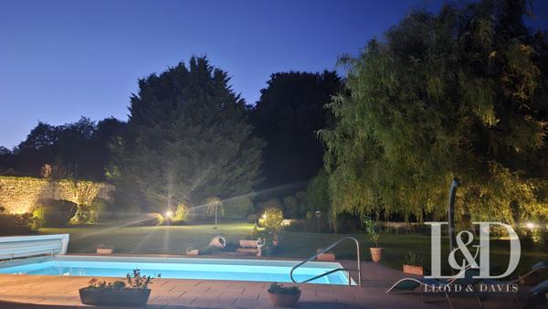 Pavillon vivable de plain pied avec piscine